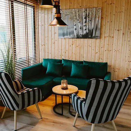 Feriehus Brzozowa Osada *