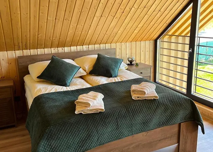 Brzozowa Osada Feriehus *