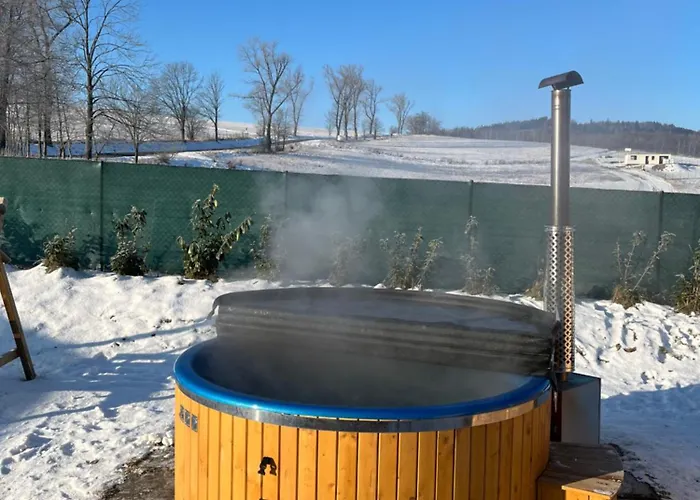 Feriehus Brzozowa Osada *